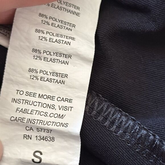 Fabletics Peyton Active Tank‎ Black White Strappy Mesh Back Workout Top Small - Picture 10 of 10